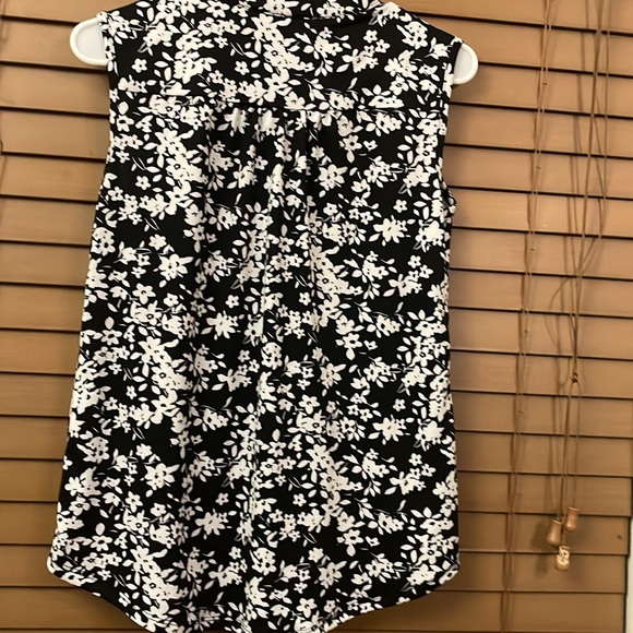 Kim Rogers top - Picture 5 of 5